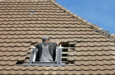Pose de velux - Beauchastel
